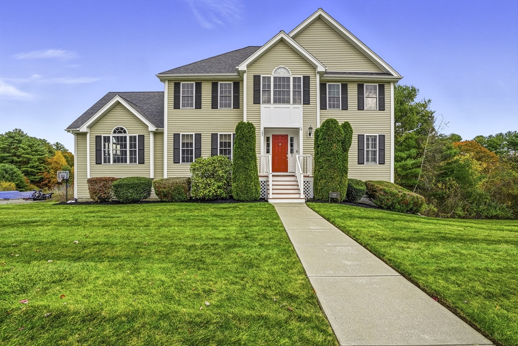 185 Prairie St, Northbridge, Massachusetts, 4 Bedrooms Bedrooms, 9 Rooms Rooms,2.5 BathroomsBathrooms,Residential,For Sale,Prairie St,73446989