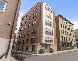 9 N Margin, Boston, Massachusetts, 5 Bedrooms Bedrooms, 25 Rooms Rooms,5 BathroomsBathrooms,Residential Income,For Sale,N Margin,73466100