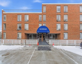 231 Coolidge Ave, Watertown, Massachusetts, 1 Bedroom Bedrooms, 3 Rooms Rooms,1 BathroomBathrooms,Residential,For Sale,Coolidge Ave,73466126