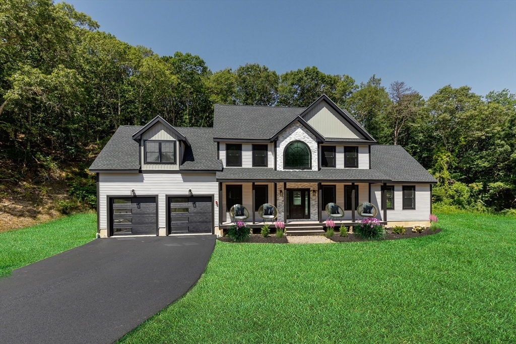 50 Wayside Ln, Barnstable, Massachusetts, 4 Bedrooms Bedrooms, 9 Rooms Rooms,3.5 BathroomsBathrooms,Residential,For Sale,Wayside Ln,73466144