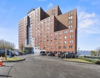 750 Davol Street, Fall River, Massachusetts, 1 Bedroom Bedrooms, 4 Rooms Rooms,1 BathroomBathrooms,Residential,For Sale,Davol Street,73466187