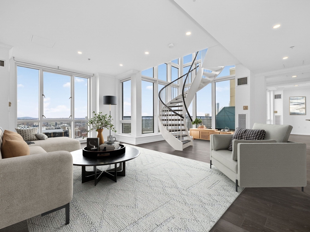 1 Nassau St, Boston, Massachusetts, 2 Bedrooms Bedrooms, 4 Rooms Rooms,2 BathroomsBathrooms,Residential,For Sale,Nassau St,73466278