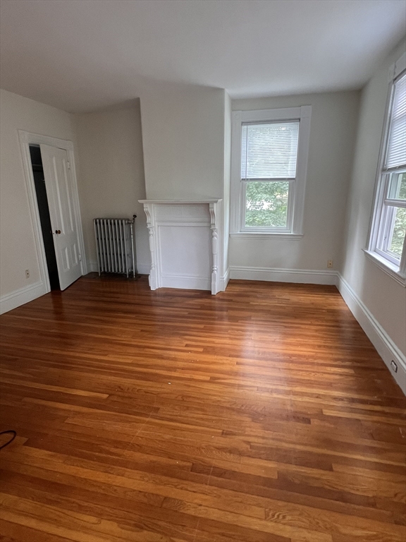 52 Pleasant Street, Lexington, Massachusetts, 4 Bedrooms Bedrooms, 8 Rooms Rooms,2 BathroomsBathrooms,Residential Lease,For Rent,Pleasant Street,73466322