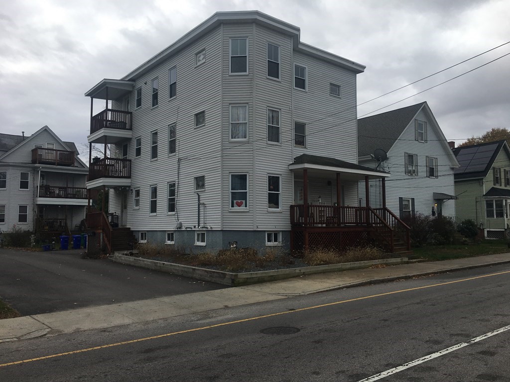 41 Emory Street, Attleboro, Massachusetts, 3 Bedrooms Bedrooms, 6 Rooms Rooms,1 BathroomBathrooms,Residential Lease,For Rent,Emory Street,73466396