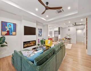 950 Massachusetts Avenue, Cambridge, Massachusetts, 2 Bedrooms Bedrooms, 5 Rooms Rooms,2 BathroomsBathrooms,Residential,For Sale,Massachusetts Avenue,73466409