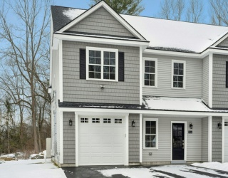 2A Wilson Road, Millbury, Massachusetts, 3 Bedrooms Bedrooms, 8 Rooms Rooms,2.5 BathroomsBathrooms,Residential,For Sale,Wilson Road,73466439