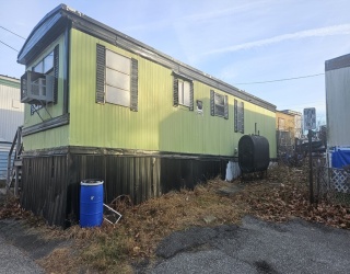 1246 Granby Road, Chicopee, Massachusetts, 2 Bedrooms Bedrooms, 4 Rooms Rooms,1 BathroomBathrooms,Residential,For Sale,Granby Road,73466464