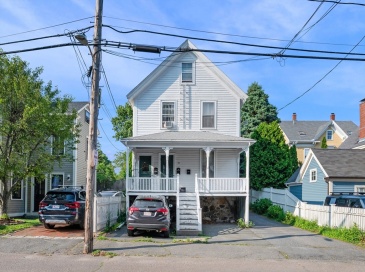 25 Pearl Street, Marblehead, Massachusetts, 5 Bedrooms Bedrooms, 13 Rooms Rooms,3 BathroomsBathrooms,Residential Income,For Sale,Pearl Street,73415591