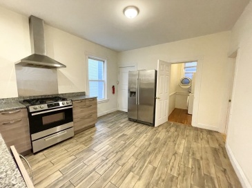 17 Sachem Street, Boston, Massachusetts, 4 Bedrooms Bedrooms, 6 Rooms Rooms,1 BathroomBathrooms,Residential Lease,For Rent,Sachem Street,72766835