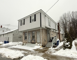 4-6 Maple St, Chester, Massachusetts, 4 Bedrooms Bedrooms, 10 Rooms Rooms,2 BathroomsBathrooms,Residential Income,For Sale,Maple St,73466650