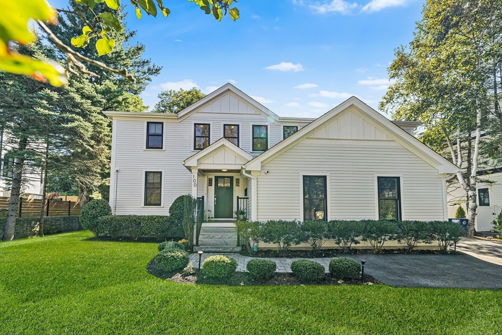 102 Thurston Rd, Newton, Massachusetts, 5 Bedrooms Bedrooms, 11 Rooms Rooms,3.5 BathroomsBathrooms,Residential,For Sale,Thurston Rd,73435141