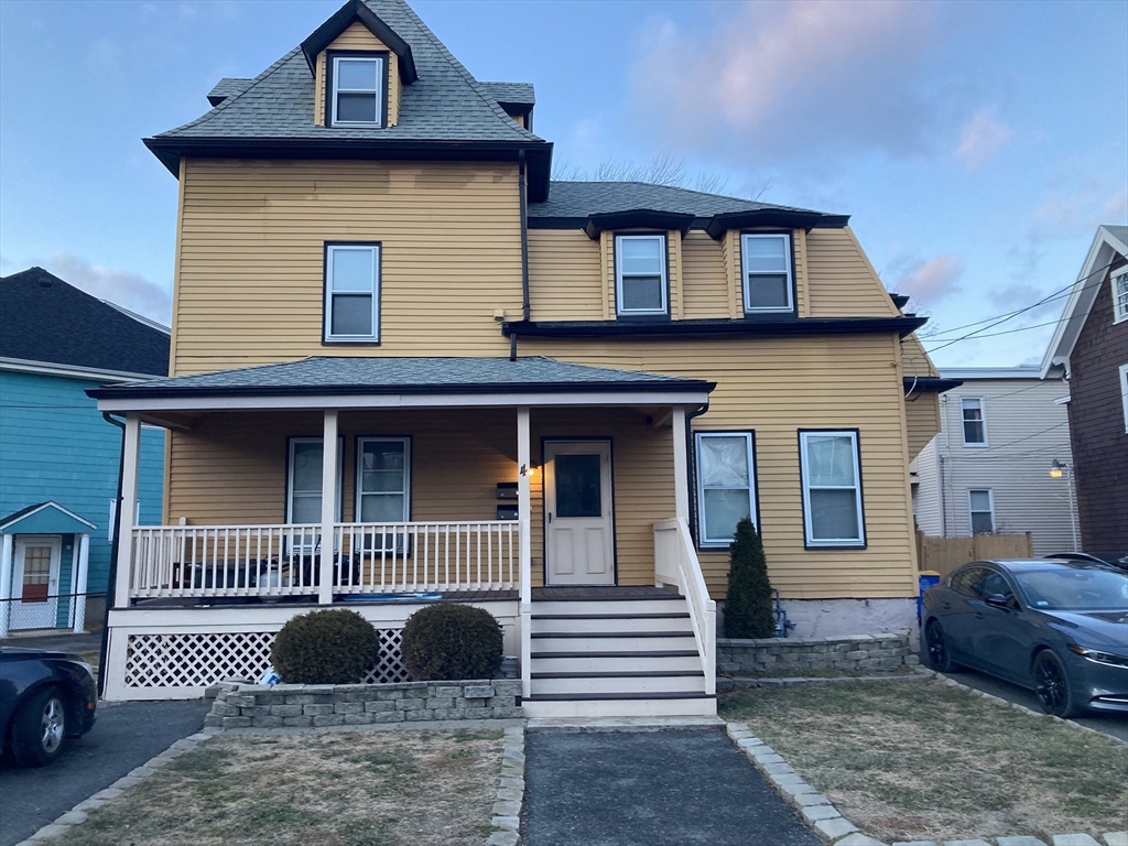4 Charles St, Winthrop, Massachusetts, 1 Bedroom Bedrooms, 3 Rooms Rooms,2 BathroomsBathrooms,Residential Lease,For Rent,Charles St,73464756