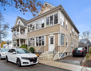 3 Seagrave Rd, Cambridge, Massachusetts, 5 Bedrooms Bedrooms, 17 Rooms Rooms,2 BathroomsBathrooms,Residential Income,For Sale,Seagrave Rd,73466811