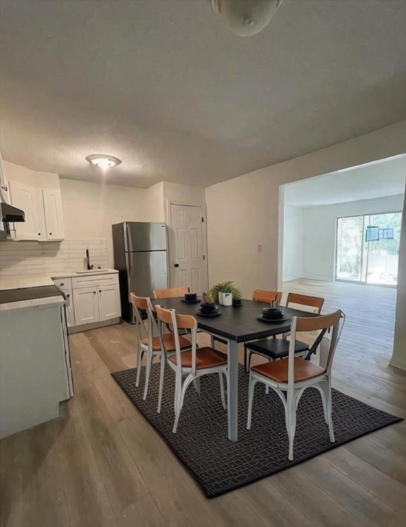 31 Vine St, Weymouth, Massachusetts, 1 Bedroom Bedrooms, 3 Rooms Rooms,1 BathroomBathrooms,Residential Lease,For Rent,Vine St,73460189