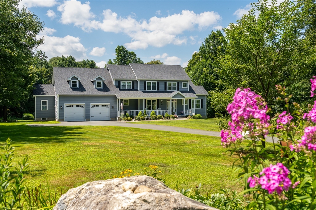 87 Southampton Road, Westhampton, Massachusetts, 3 Bedrooms Bedrooms, 9 Rooms Rooms,3 BathroomsBathrooms,Residential,For Sale,Southampton Road,73466828