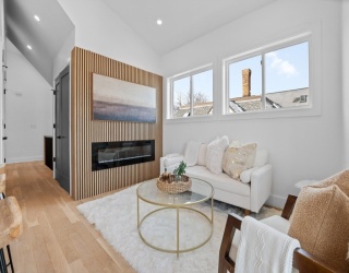 69 Electric Ave, Somerville, Massachusetts, 2 Bedrooms Bedrooms, 5 Rooms Rooms,1.5 BathroomsBathrooms,Residential,For Sale,Electric Ave,73466844