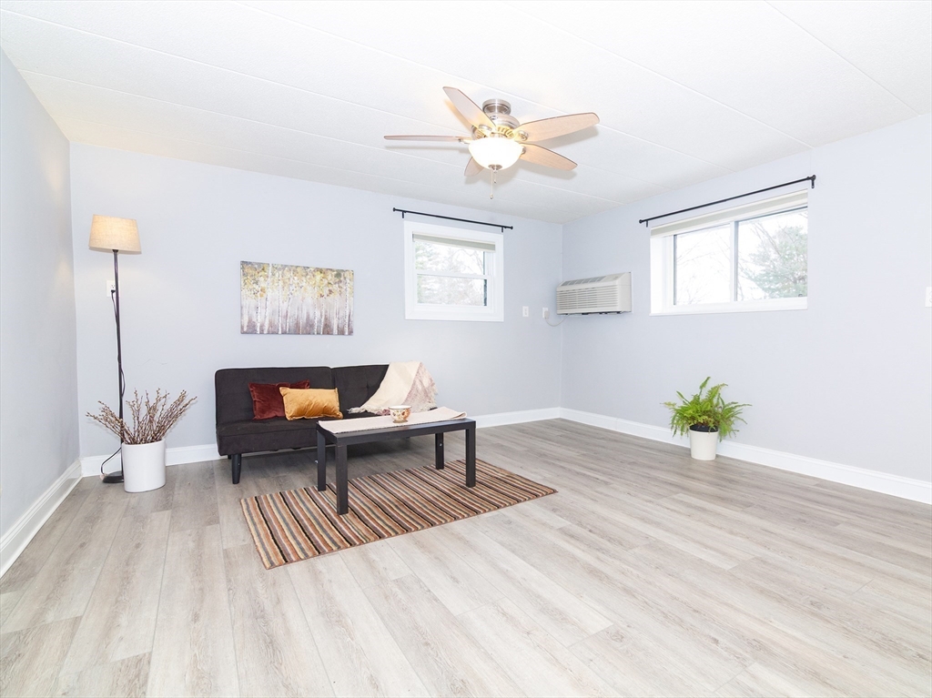 147 Turner Rd, Holliston, Massachusetts, 1 Bedroom Bedrooms, 3 Rooms Rooms,1 BathroomBathrooms,Residential,For Sale,Turner Rd,73466823