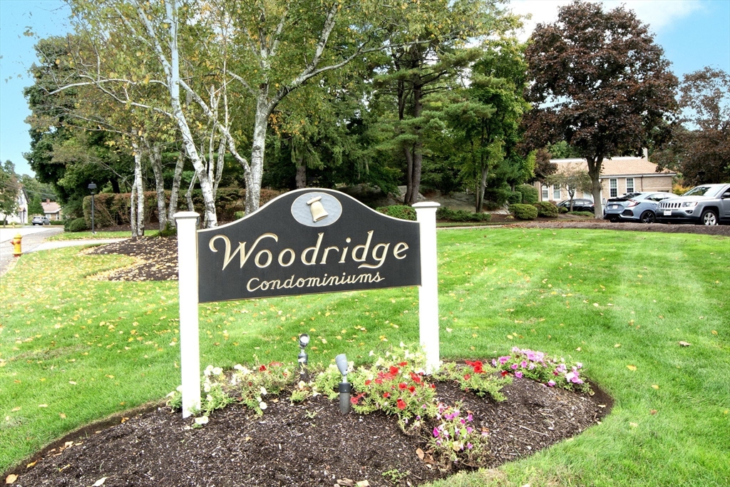 675 Pleasant St, Weymouth, Massachusetts, 1 Bedroom Bedrooms, 5 Rooms Rooms,2 BathroomsBathrooms,Residential,For Sale,Pleasant St,73456053