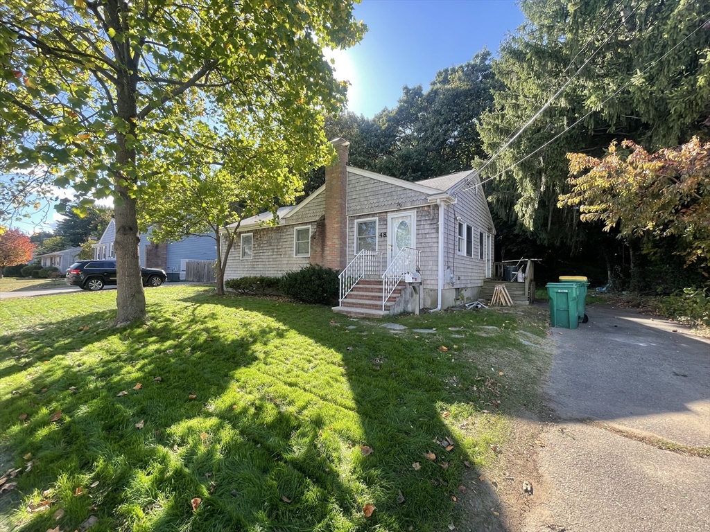 48 Bornwood, Norwood, Massachusetts, 3 Bedrooms Bedrooms, 5 Rooms Rooms,1 BathroomBathrooms,Residential Lease,For Rent,Bornwood,73466889