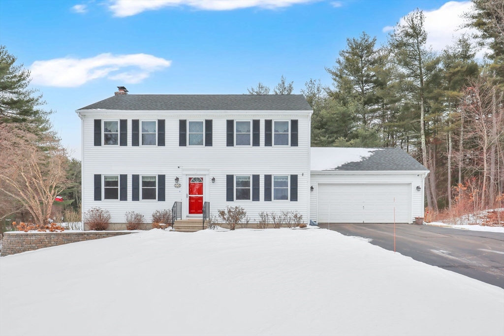 14 Bridle Path, East Windsor, Connecticut, 3 Bedrooms Bedrooms, 7 Rooms Rooms,2.5 BathroomsBathrooms,Residential,For Sale,Bridle Path,73464466