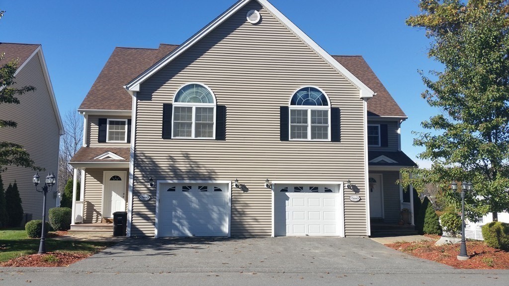 136 Pinewood Dr, Gardner, Massachusetts, 2 Bedrooms Bedrooms, 5 Rooms Rooms,2.5 BathroomsBathrooms,Residential Lease,For Rent,Pinewood Dr,73466924