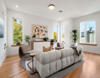 58 Kent, Brookline, Massachusetts, 2 Bedrooms Bedrooms, 5 Rooms Rooms,2 BathroomsBathrooms,Residential,For Sale,Kent,73466973