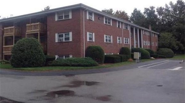 39 Pleasant Steet, Northborough, Massachusetts, 2 Bedrooms Bedrooms, 4 Rooms Rooms,1 BathroomBathrooms,Residential Lease,For Rent,Pleasant Steet,73466975