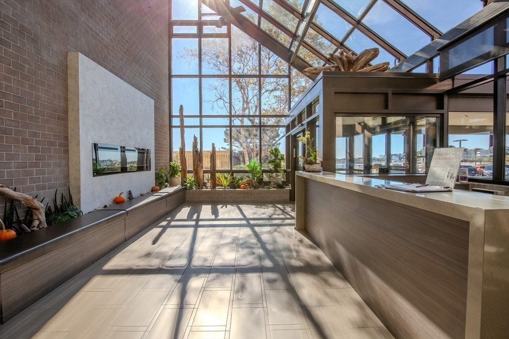 1 Seal Harbor Road, Winthrop, Massachusetts, 2 Bedrooms Bedrooms, 5 Rooms Rooms,2 BathroomsBathrooms,Residential,For Sale,Seal Harbor Road,73466980