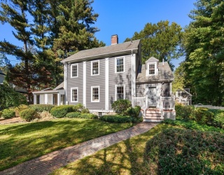 58 Country Club Road, Newton, Massachusetts, 4 Bedrooms Bedrooms, 10 Rooms Rooms,2.5 BathroomsBathrooms,Residential Lease,For Rent,Country Club Road,73466992