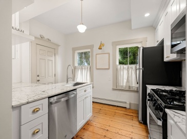 6 Mount Vernon, Marblehead, Massachusetts, 1 Bedroom Bedrooms, 4 Rooms Rooms,1 BathroomBathrooms,Residential Lease,For Rent,Mount Vernon,73442043 6 Mount Vernon, Marblehead, Massachusetts, 1 Bedroom Bedrooms, 4 Rooms Rooms,1 BathroomBathrooms,Residential Lease,For Rent,Mount Vernon,73442043