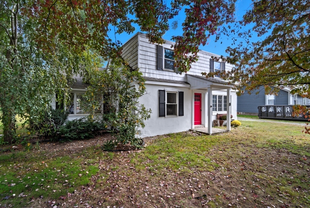 8 N Longyard Rd, Southwick, Massachusetts, 3 Bedrooms Bedrooms, 5 Rooms Rooms,1.5 BathroomsBathrooms,Residential,For Sale,N Longyard Rd,73362735