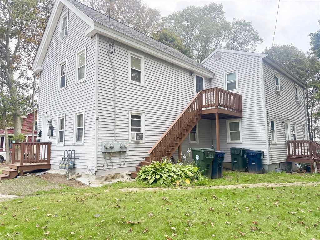 156 Chestnut Street, Marlborough, Massachusetts, 6 Bedrooms Bedrooms, 15 Rooms Rooms,3 BathroomsBathrooms,Residential Income,For Sale,Chestnut Street,73427322