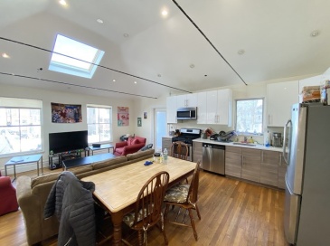 89 Cedar, Boston, Massachusetts, 6 Bedrooms Bedrooms, 10 Rooms Rooms,3 BathroomsBathrooms,Residential Lease,For Rent,Cedar,72120299 89 Cedar, Boston, Massachusetts, 6 Bedrooms Bedrooms, 10 Rooms Rooms,3 BathroomsBathrooms,Residential Lease,For Rent,Cedar,72120299