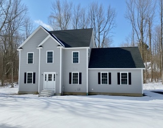 28 Forest Hill Dr., Rutland, Massachusetts, 4 Bedrooms Bedrooms, 8 Rooms Rooms,2.5 BathroomsBathrooms,Residential,For Sale,Forest Hill Dr.,73467025