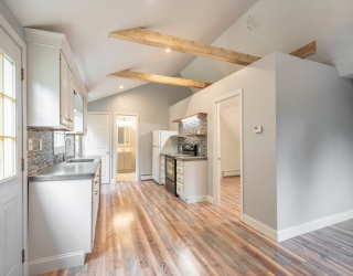 87 Brookfield Rd, Charlton, Massachusetts, 1 Bedroom Bedrooms, 3 Rooms Rooms,1 BathroomBathrooms,Residential Lease,For Rent,Brookfield Rd,73448242