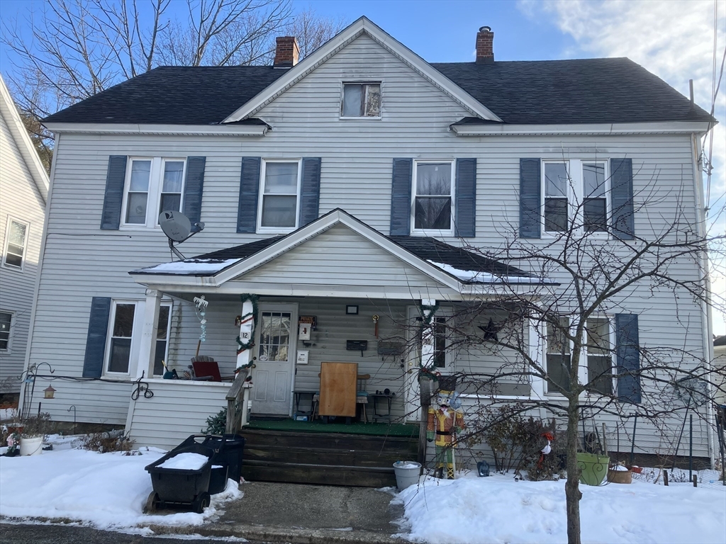 10 Cherry St, Pittsfield, Massachusetts, 6 Bedrooms Bedrooms, 16 Rooms Rooms,4 BathroomsBathrooms,Residential Income,For Sale,Cherry St,73467027
