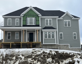 2 Clover Glen Cir, Shrewsbury, Massachusetts, 5 Bedrooms Bedrooms, 12 Rooms Rooms,3 BathroomsBathrooms,Residential,For Sale,Clover Glen Cir,73467151