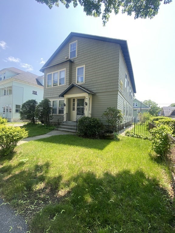 446 Chandler St, Worcester, Massachusetts, 3 Bedrooms Bedrooms, 7 Rooms Rooms,1 BathroomBathrooms,Residential Lease,For Rent,Chandler St,73467158