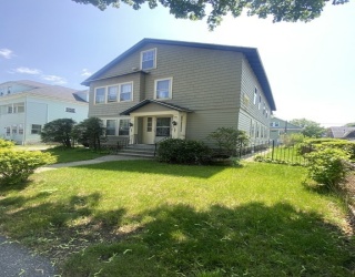 446 Chandler St, Worcester, Massachusetts, 3 Bedrooms Bedrooms, 7 Rooms Rooms,1 BathroomBathrooms,Residential Lease,For Rent,Chandler St,73467158