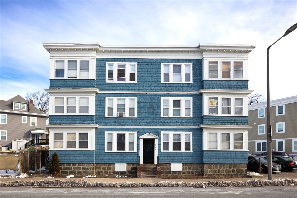 130 Talbot Ave, Boston, Massachusetts, 12 Bedrooms Bedrooms, 30 Rooms Rooms,6 BathroomsBathrooms,Residential Income,For Sale,Talbot Ave,73467080
