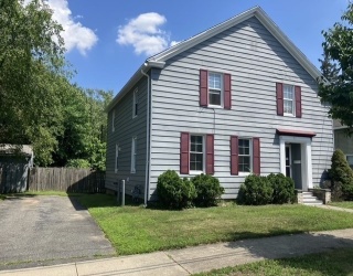 55 Mandalay Rd, Springfield, Massachusetts, 4 Bedrooms Bedrooms, 7 Rooms Rooms,2 BathroomsBathrooms,Residential Lease,For Rent,Mandalay Rd,73467083
