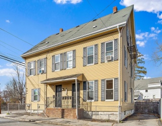 2 Sutherland St., Lowell, Massachusetts, 1 Bedroom Bedrooms, 3 Rooms Rooms,1 BathroomBathrooms,Residential Lease,For Rent,Sutherland St.,73467092
