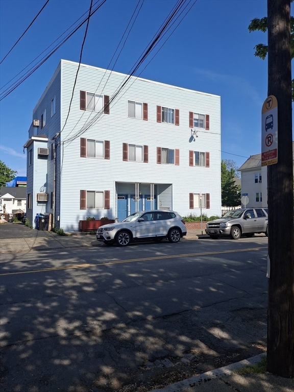 217-221 Highland Ave, Malden, Massachusetts, 3 Bedrooms Bedrooms, 6 Rooms Rooms,1.5 BathroomsBathrooms,Residential,For Sale,Highland Ave,73376912