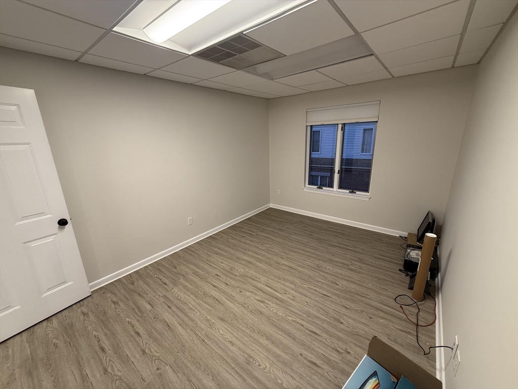 175 Derby St, Hingham, Massachusetts, ,Commercial Lease,For Rent,Derby St,73467195