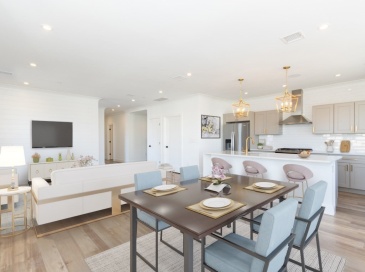 2 Neponset, Boston, Massachusetts, 2 Bedrooms Bedrooms, 5 Rooms Rooms,2 BathroomsBathrooms,Residential Lease,For Rent,Neponset,73467198