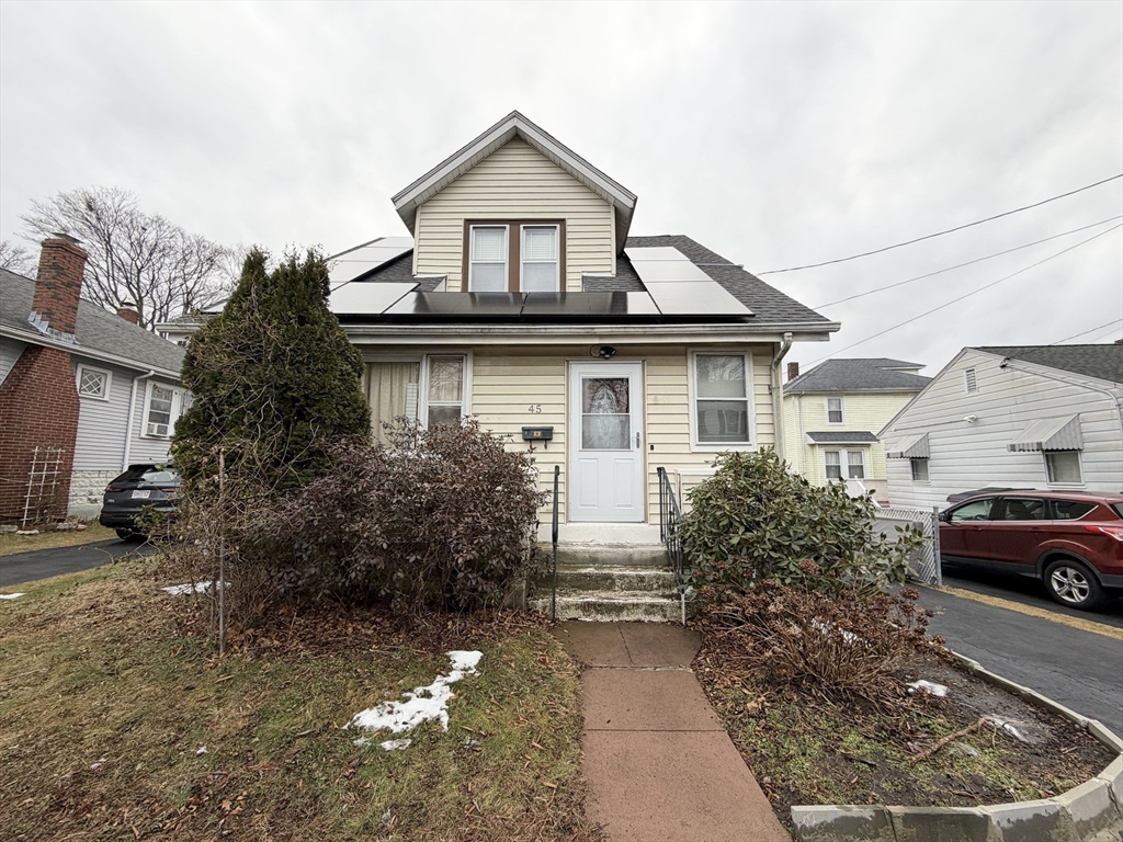 45 Ellerton Rd, Quincy, Massachusetts, 3 Bedrooms Bedrooms, 6 Rooms Rooms,1.5 BathroomsBathrooms,Residential Lease,For Rent,Ellerton Rd,73467203
