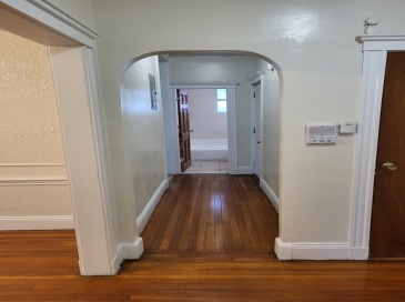 19 Mora Street, Boston, Massachusetts, 3 Bedrooms Bedrooms, 6 Rooms Rooms,1 BathroomBathrooms,Residential Lease,For Rent,Mora Street,73467215