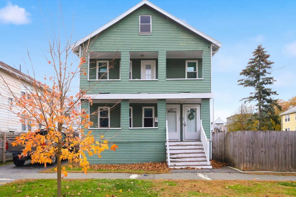192 Brookside Pkwy, Medford, Massachusetts, 2 Bedrooms Bedrooms, 5 Rooms Rooms,1 BathroomBathrooms,Residential Lease,For Rent,Brookside Pkwy,73452220