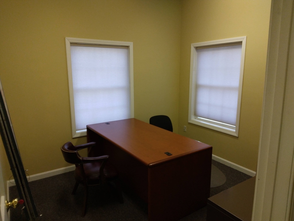 49 Main Street, Sturbridge, Massachusetts, ,Commercial Lease,For Rent,Main Street,73451663