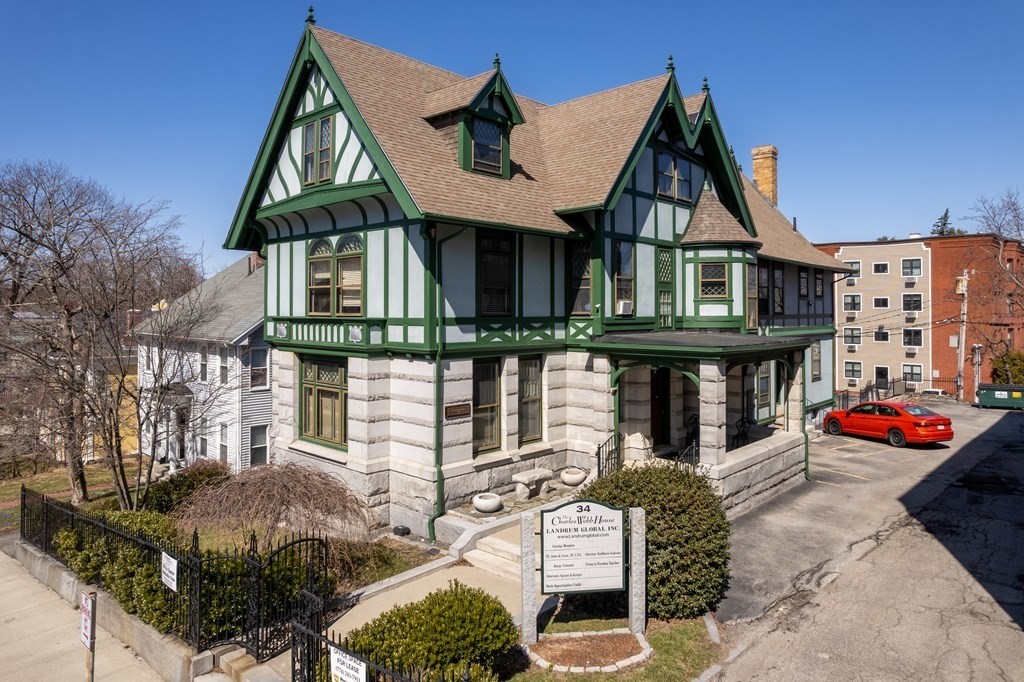 34 Cedar St, Worcester, Massachusetts, ,Commercial Lease,For Rent,Cedar St,73467261